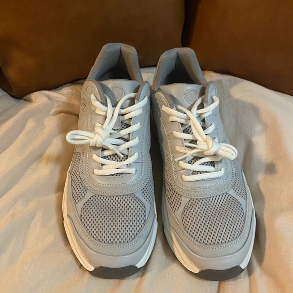 H&M Gray Chunky-soled Mesh Sneaker - Picture 3 of 6